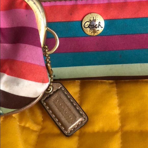 Authentic Coach - Picture 2 of 3